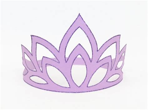 Diese krone ist mit zahlen gearbeitet: Prinzessinkrone in drei Varianten - Bastelvorlage und Anleitung