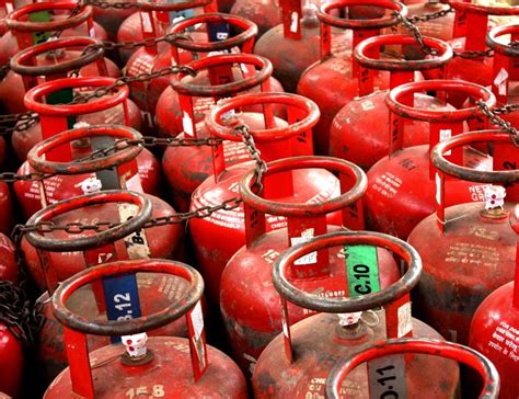 With the support of its working groups of industry experts, liquid gas europe is actively involved in concrete initiatives and programs to ensure the sustainable, safe and efficient. Liquefied petroleum gas (LPG) - Designing Buildings Wiki