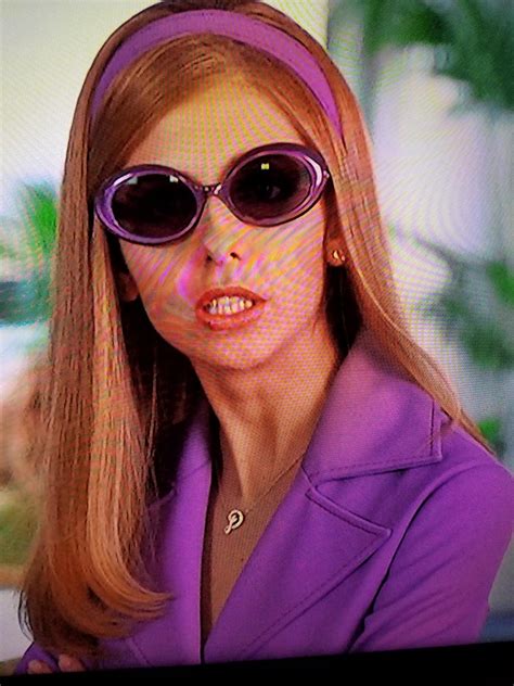 Daphne Has Clout Goggles Fashion Glasses Fashion Sunglasses