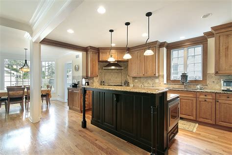 Shaker hickory cabinets are great, all wood, customer service and delivery first rate and all around good company and people to deal with. "My kitchen is a mystical place, a kind of temple for me ...