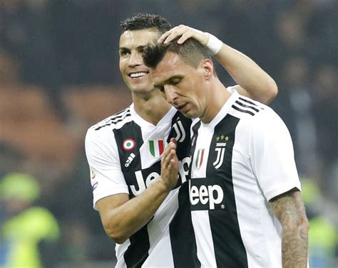 21 мая 1986 | 34 года. Ronaldo, Mandzukic on target as Juventus ease past SPAL
