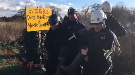 Upton Anti Fracking Camp Arrests Made At Eviction Bbc News