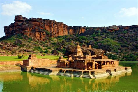Check Out Top 10 Places To Visit In Karnataka This Year Thomas Cook