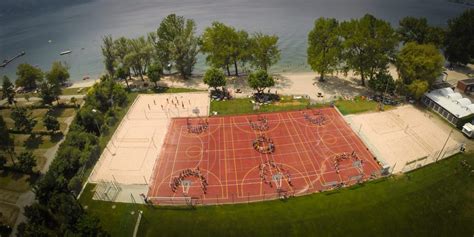 1 330 tykkäystä · 4 puhuu tästä · 5 oli täällä. CST Centro Sportivo di Tenero - Basketiamo