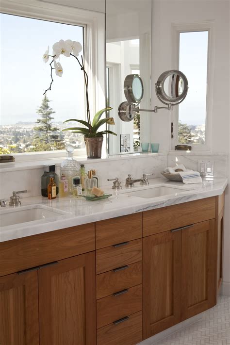 bathroom decorating ideas with cherry cabinets