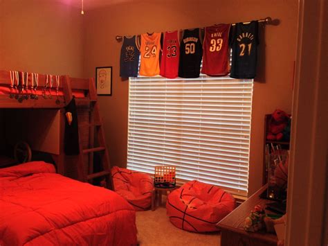 Basketball Bedroom Decor Apartment Layout