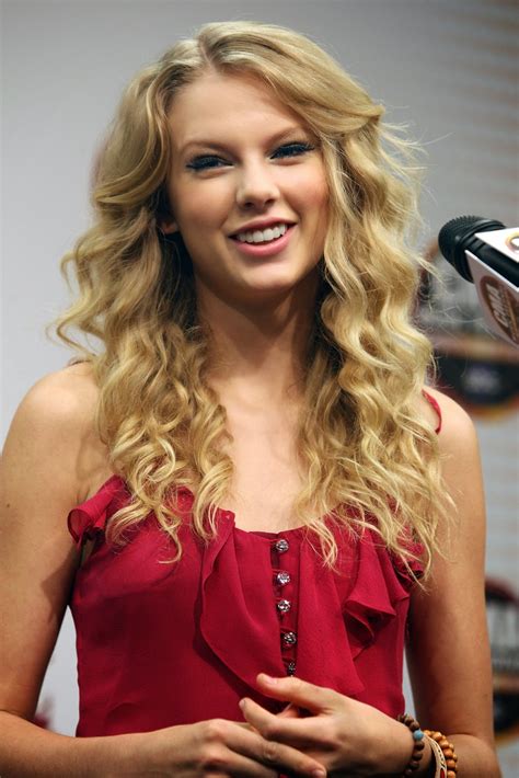 Unseen Hot Spicy Taylor Swift Lovely Images