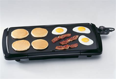 And it doesn't take up a lot of real estate, making it a great option for apartments. Best Electric Griddle: This Can Help You To Prepare ...