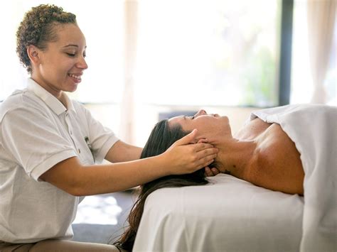 National Holistic Institution Is A Premier Massage School In California