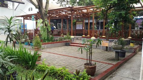 Desain Taman Sekolah Sederhana