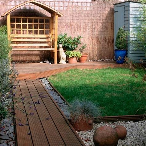 We've found 23 diverse designs and solutions for small backyards and outdoor spaces, from urban to suburban and everything else in between. Backyard Garden Ideas For Kids Photograph | ... room ideas s