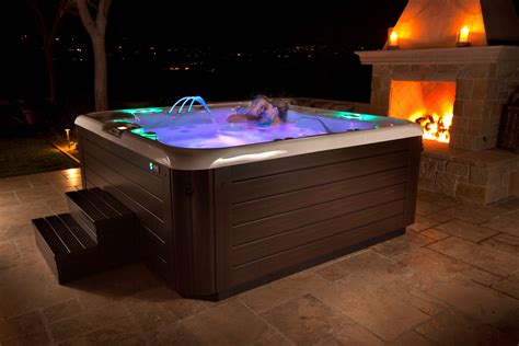 Did You Know That Spending Time In A Hot Tub Before Going To Bed Can Lead To A Deeper And More