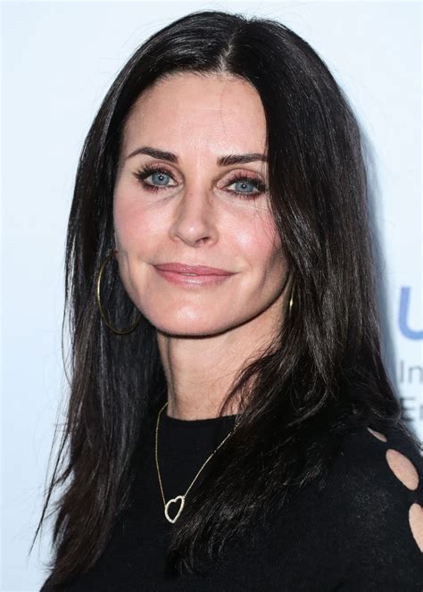 Courteney Cox Ucla Institute Of The Environment And Sustainability