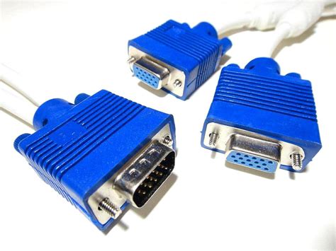 15 Pin Vga Y Cable 1 Ft 1 Male 2 Female Dual Displays Computer Wale