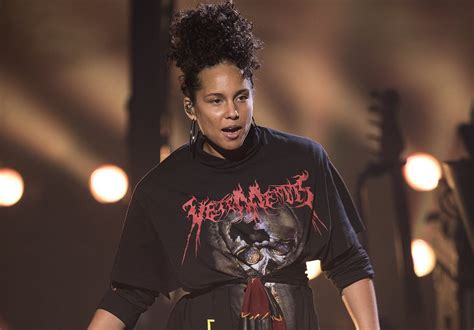 Alicia Keys At Camden Roundhouse Promises New Music Really Really Soon
