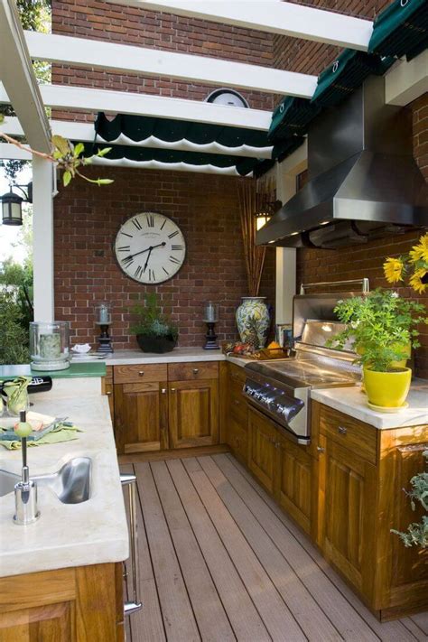Simple kitchen design is the flexible design because it can be used both for small and large kitchen space. 27 Best Outdoor Kitchen Ideas and Designs for 2017
