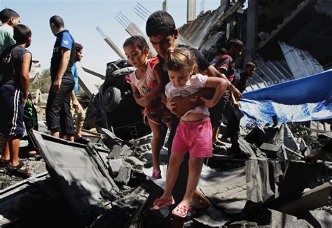Israeli Airstrikes Resume After Hamas Refuses Cease Fire