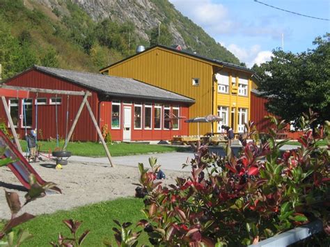 Psykisk helseteneste er samlokalisert på årdalstangen i nyoppussa lokale i tangevegen 14. Foreldreråd - Årdal kommune