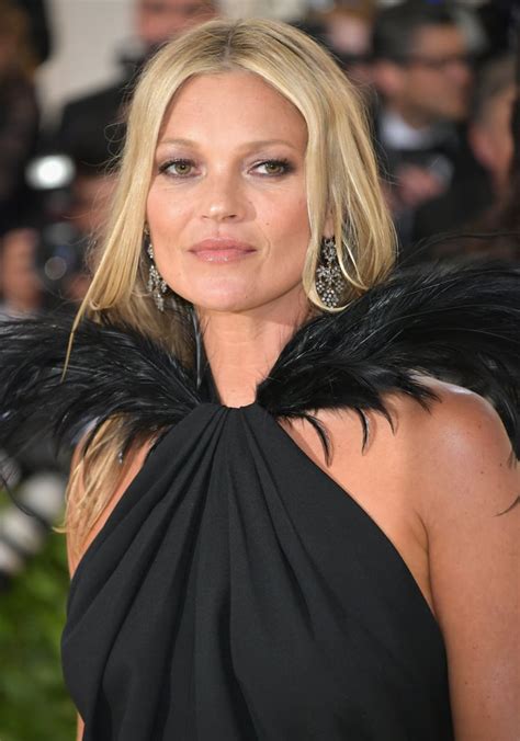 Kate Moss Celebrity Hair And Makeup At The 2018 Met Gala Popsugar