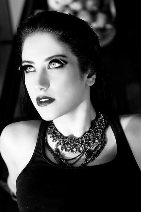 Hazal kaya was born in gaziantep. موسوعة الصور الأكثر وضوحا: ألبوم صور الممثلة التركية بطلة ...