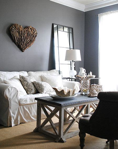 Coastal Living Room With A Gray Color Scheme Coastal
