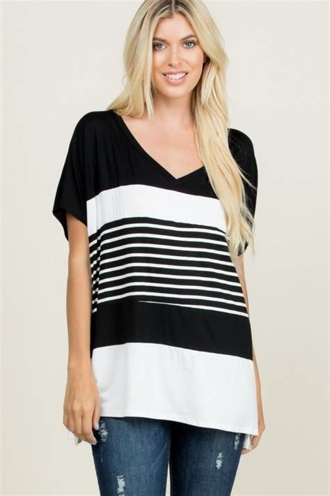 Beautiful Black And White Striped Short Sleeve V Neck Top Boutique Tops