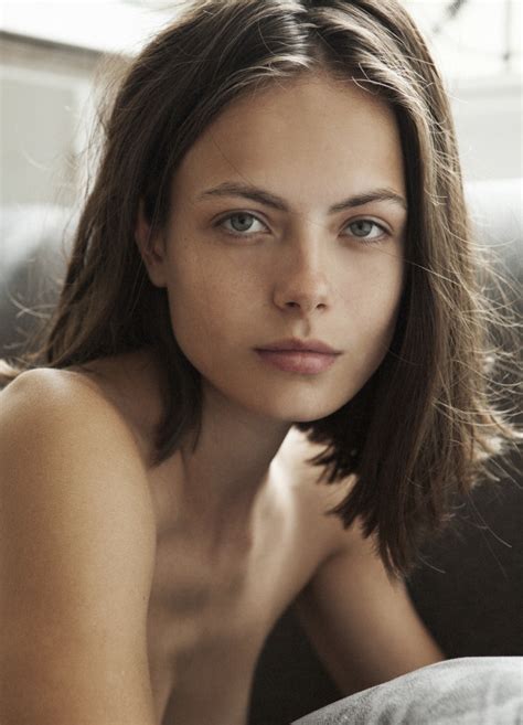 Eva B Model Represented By Metropolitan Models