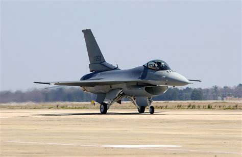 General Dynamics Lockheed Martin F 16 Fighting Falcon History