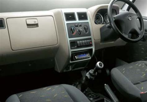 Tata Sumo Gold Dashboard Interior Picture
