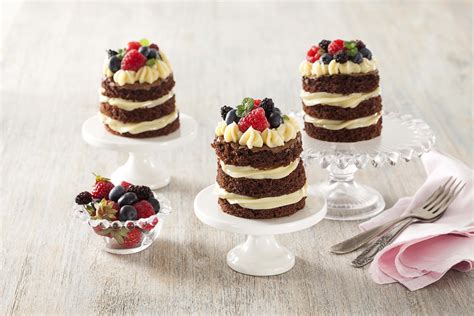 Mini Naked Cake com Moça de Colher Receitas Nestlé