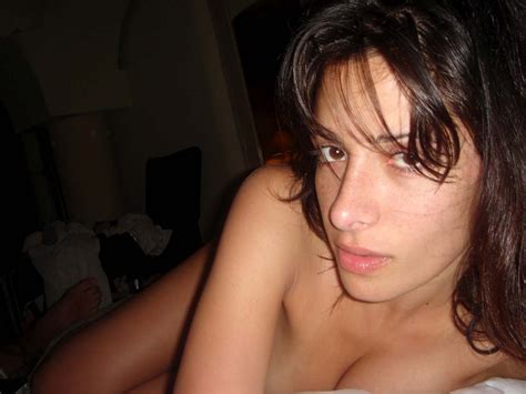 Sarah Shahi Exposing Her Sexy Nude Body And Hot Ass On Private Photos Porn Pictures Xxx Photos