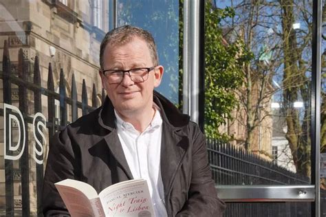 Translink Launches New Virtual Book Club With Local Belfast Bookshop