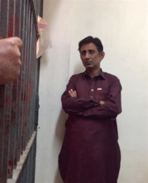 جعلی انسپکٹر گرفتار 14 12 16 Dpo Mandi Bahauddin