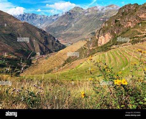 Beautiful Sacred Valley Of Incas In Peru Scenic Urubamba Valley