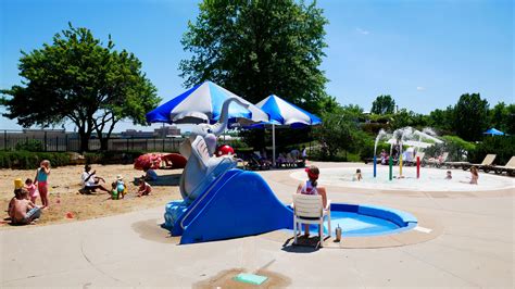 Tomahawk Ridge Aquatic Center City Of Overland Park Kansas