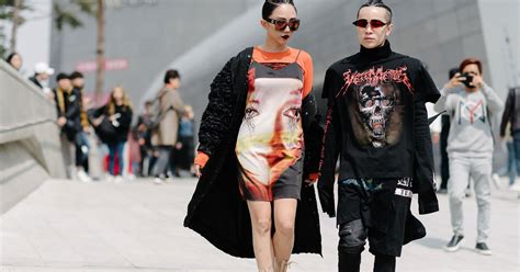 Our Best Street Style Snaps From Seoul Fashion Week | Seoul fashion week, Fashion week 