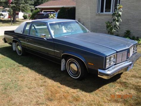 Purchase Used 1977 Oldsmobile Delta 88 Royal Two Door 403 Vinyl Top
