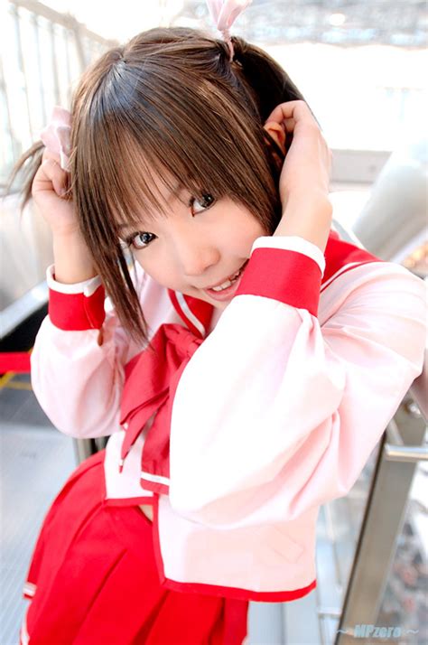 kipi san yuzuhara konomi to heart series to heart 2 1girl asian blunt bangs brown eyes