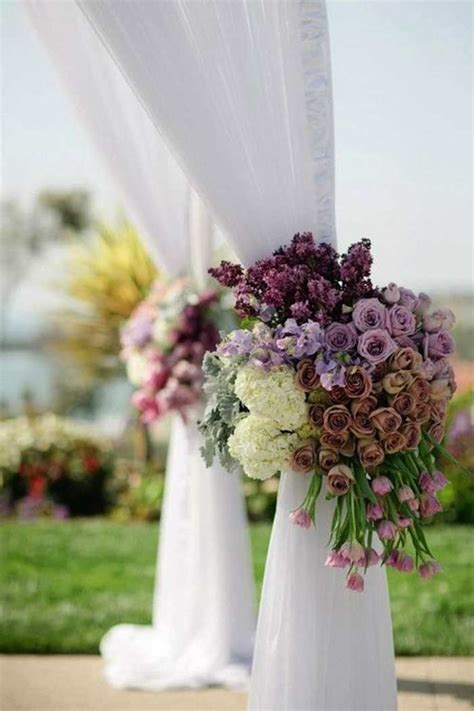 Outdoor Wedding Ideas That Are Easy To Love Wedding Ceremony Flowers Ceremony Flowers