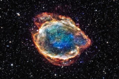 Gravity Lensed Supernova Magnifies Understanding Of Universe