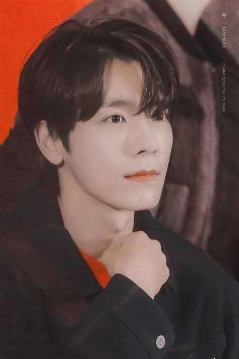Super junior members profile | super junior does not only famous in asian, but also ever get international artist and best fandom awards in meet the super junior, south korean boy group which was formed in 2005 under sm entertainment. LAMPBULB on Twitter in 2020 | Super junior donghae, Super ...