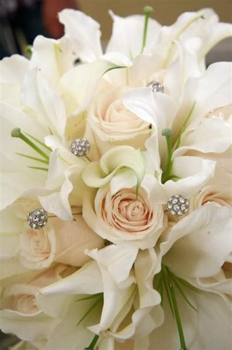 Lily bouquet white asiatic lily wedding bouquet yellow lily bouquet lily and orchid bouquets ivory calla lily wedding bouquets casablanca lily arrangement white cascade wedding bouquet lavender rose bridal bouquet lily and carnations bouquet birthday lily bouquet with roses. Bouquet/Flower - White Roses With Casablanca Lilies ...