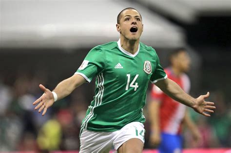 Select from premium chicharito hernandez of the highest quality. Javier "Chicharito" Hernandez Equals Mexico's All-Time ...