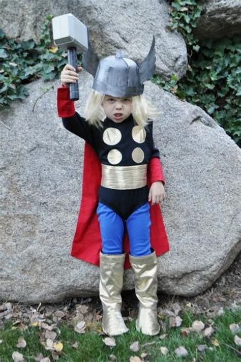 20 Funny Halloween Costumes That Bring Smile On Anybodys Face Flawssy