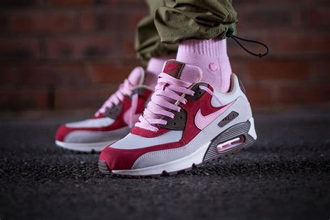 Heres How People Are Styling The Nike Air Max 90 ‘bacon Sneaker Freaker