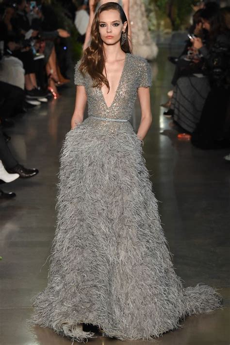 Elie Saab Cinza Com Decote Haute Couture Paris Elie Saab Couture Couture Gowns Couture
