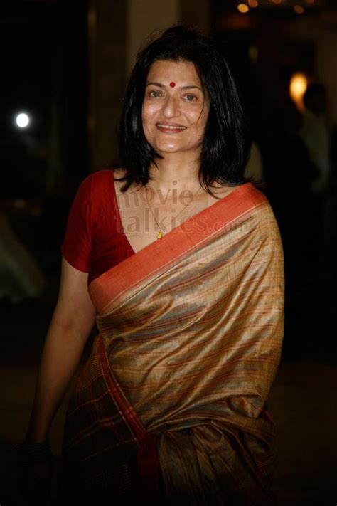 Sarika Net Worth And Biography 2022 Stunning Facts You Need To Know