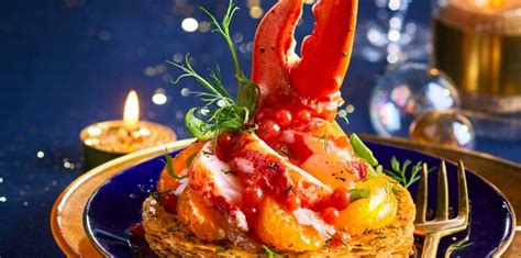 Croustillant de homard aux agrumes et caviar de tomates facile