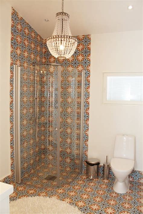 Pin Insta F O R T A N D F I E L D ♥ Moroccan Tile Bathroom With