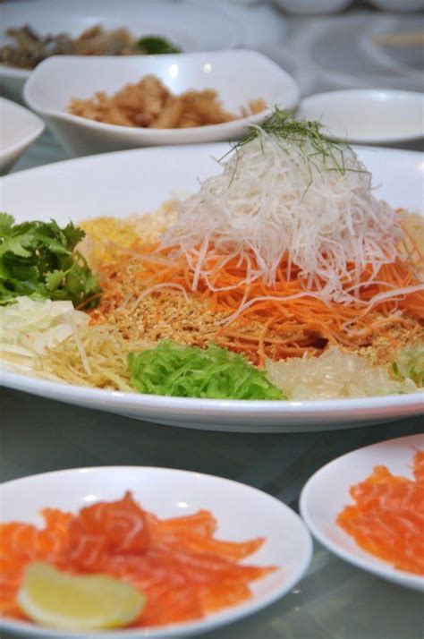 Can you order chinese new year food in malaysia online? Yee Sang | Easy chinese recipes, Chinese new year dishes ...